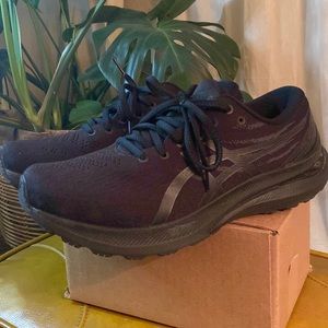 Asics Gel Keyano-29 size 10.5 womens.